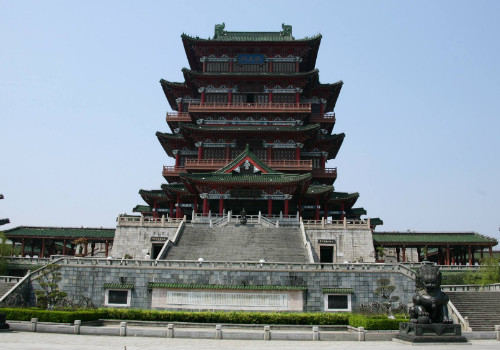 连背三篇古文可终身免费游滕王阁，一场文化与自然的双重盛宴