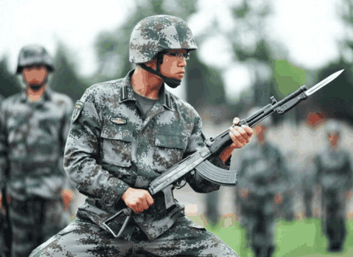 上军校，不花钱的大学梦，还能攒下未来