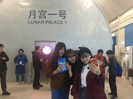 月宫365试验视频,探索未来人类居住的奥秘 月宫365试验视频,探索未来人类居住的奥秘