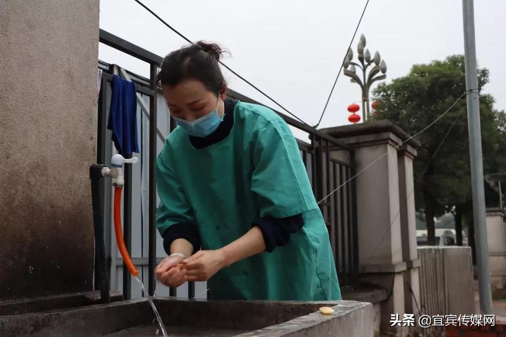 365兄弟吃饭视频,记录平凡日子中的温馨与欢笑 365兄弟吃饭视频,记录平凡日子中的温馨与欢笑