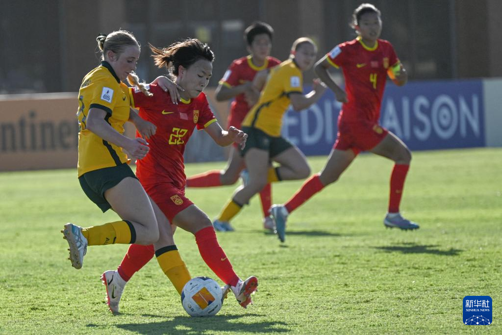 中国U17足球小将，3-0完胜澳大利亚U17，青春的胜利之舞